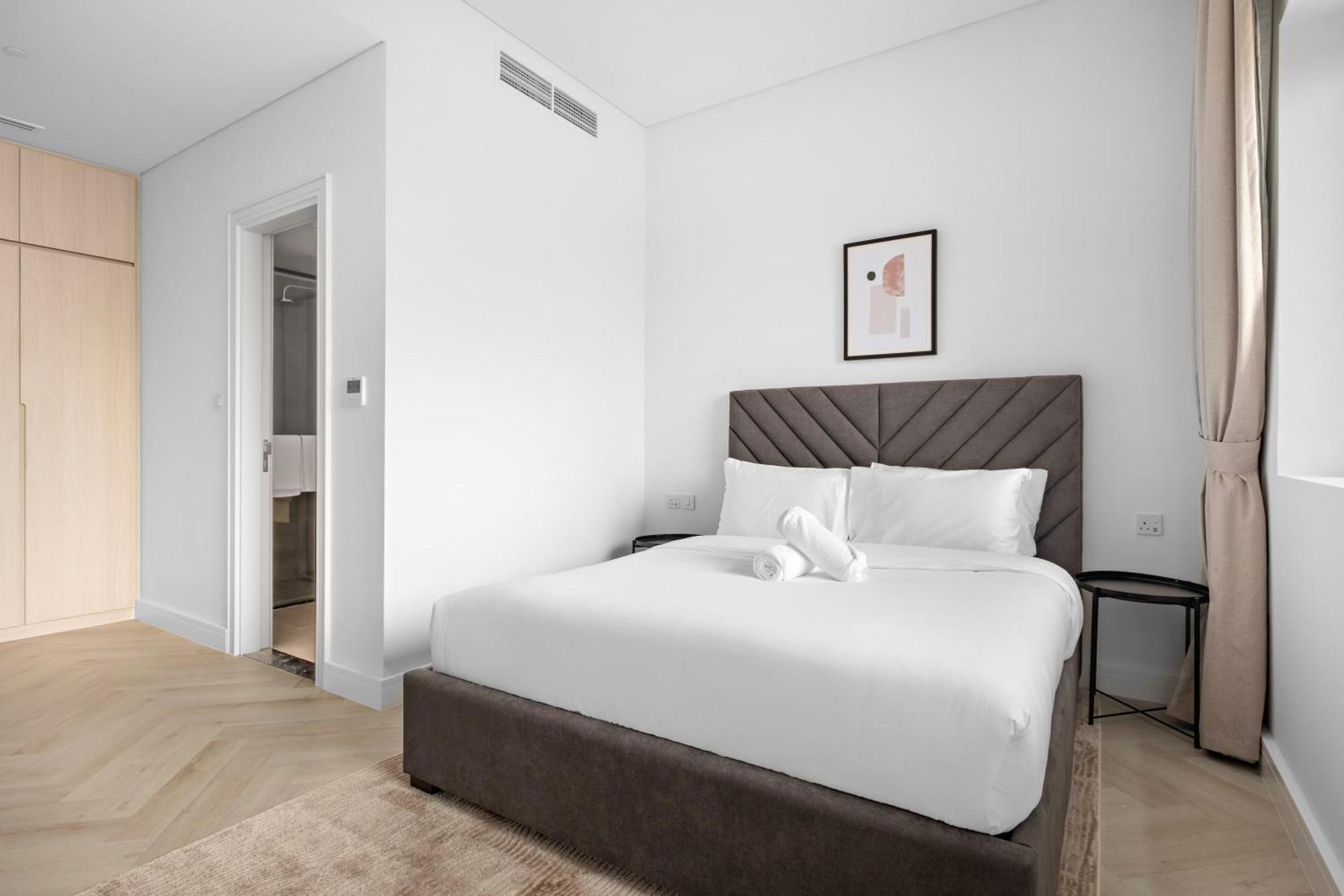 Apartment Luxurious 1-bedroom With Burj Khalifa View Dubai